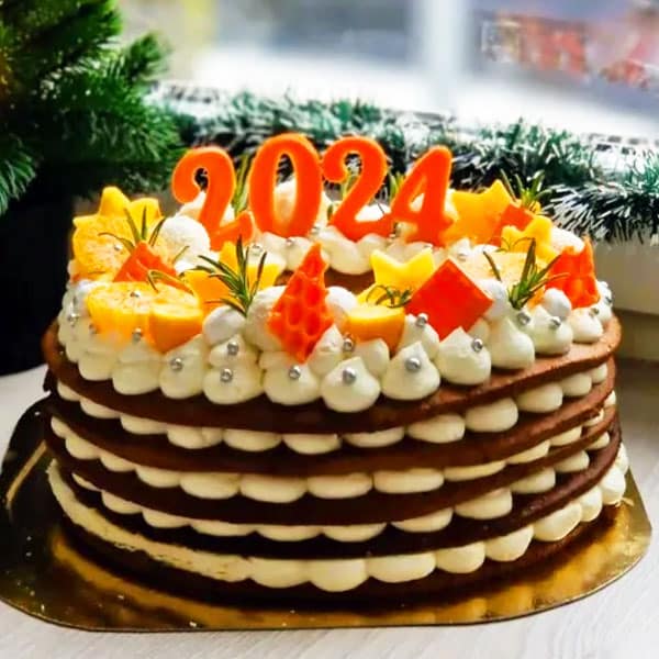 Medus torte ar dzērvenēm un sāļo karameli 1 Medus torte ar dzērvenēm un sāļo karameli