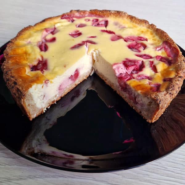 Tarte ar Ricottas sieru un zemenēm 1 Tart with ricotta cheese and strawberries