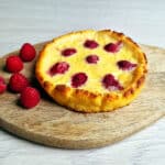 Творожные булочки с малиной