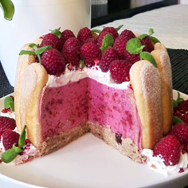 Aveņu tortīte