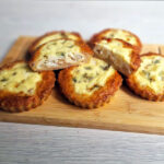 Tartes ar biezpienu bumbieri un zilo sieru